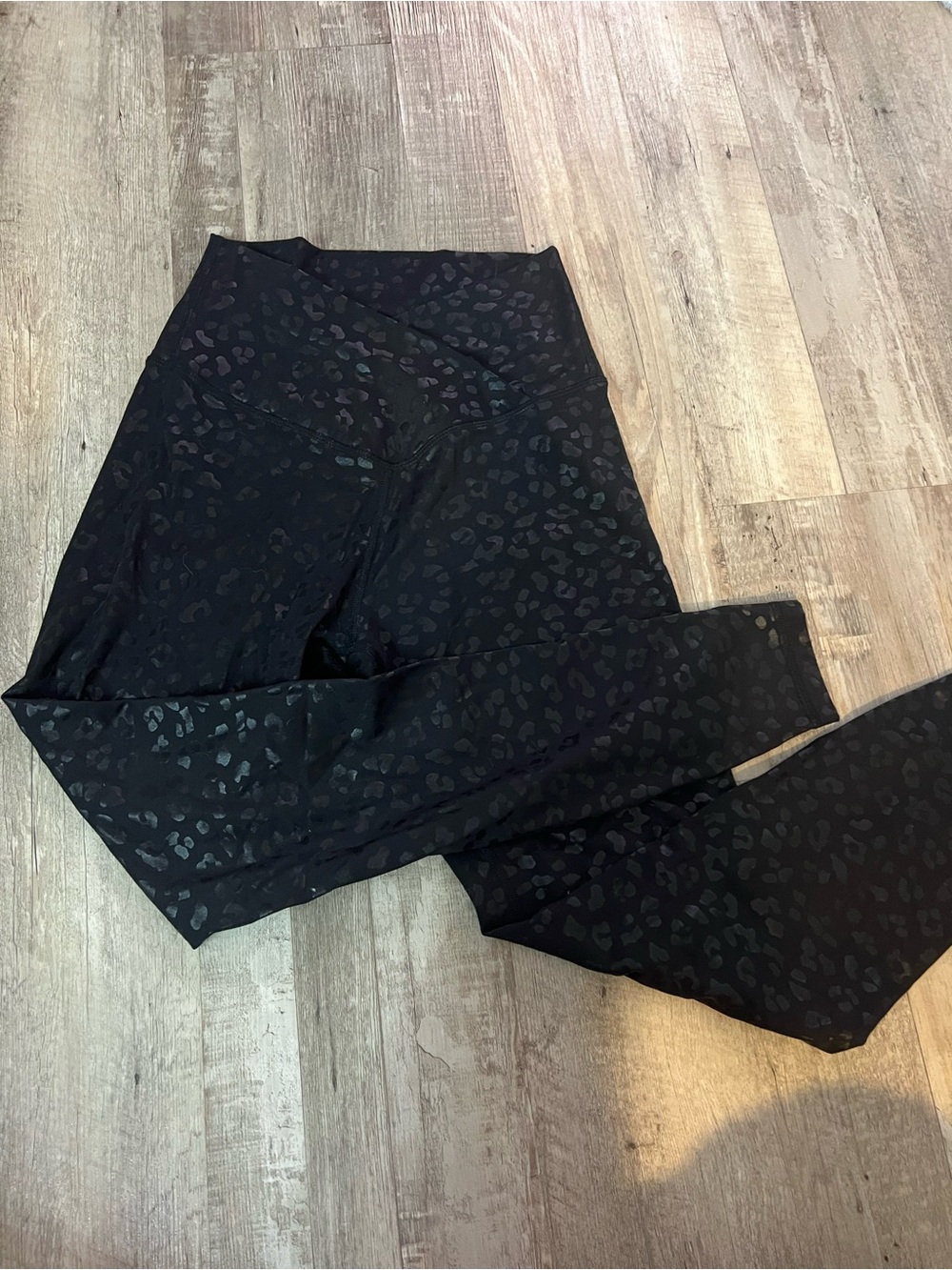 Black High-Waist Leopard Print Leggings